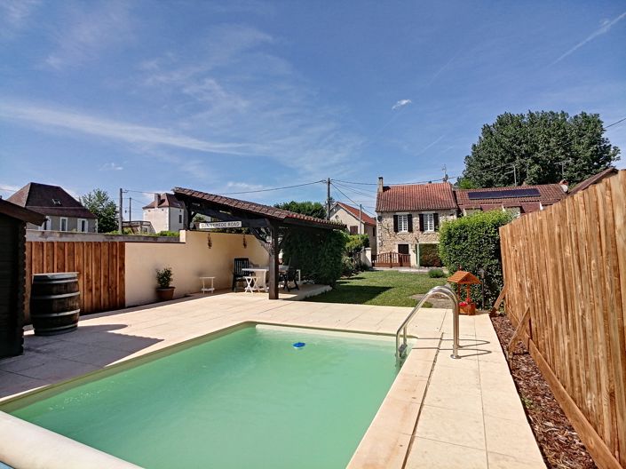 Image No.1-3 Bed House for sale