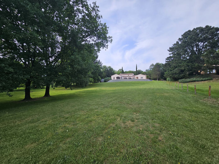 Image No.19-3 Bed House for sale