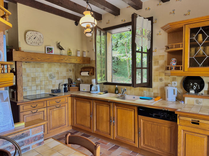 Image No.9-3 Bed House for sale