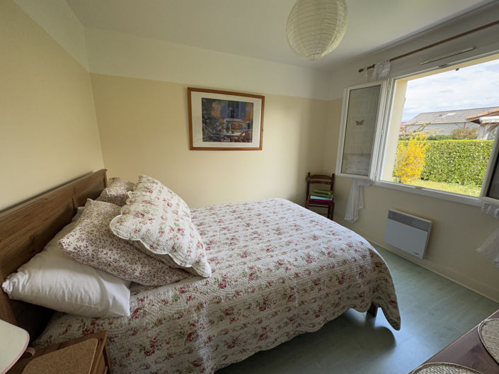 Image No.18-4 Bed House for sale