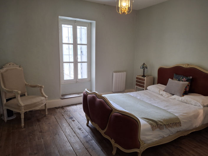 Image No.7-3 Bed House for sale