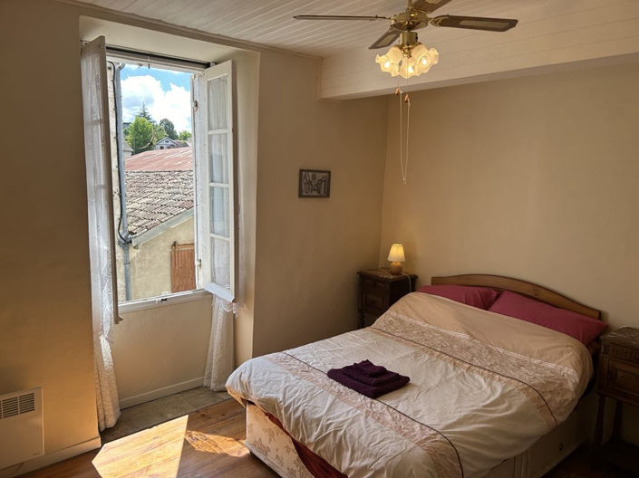 Image No.21-3 Bed House for sale