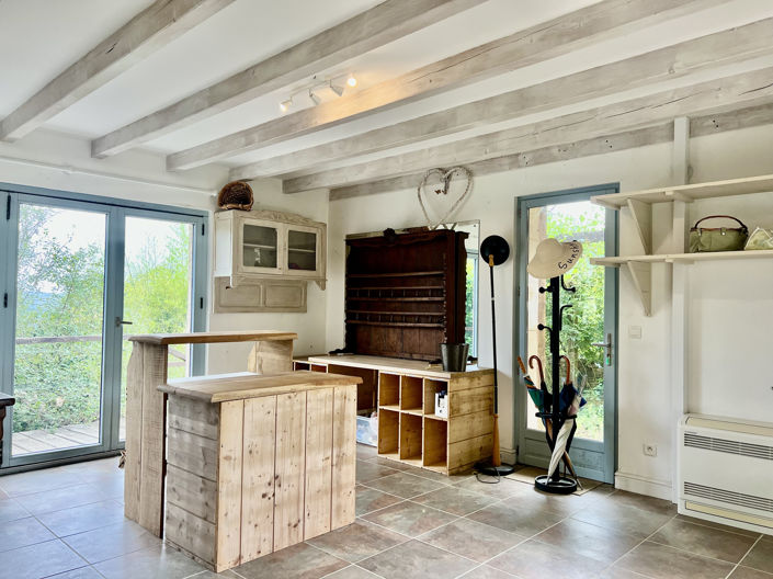 Image No.20-3 Bed Land for sale