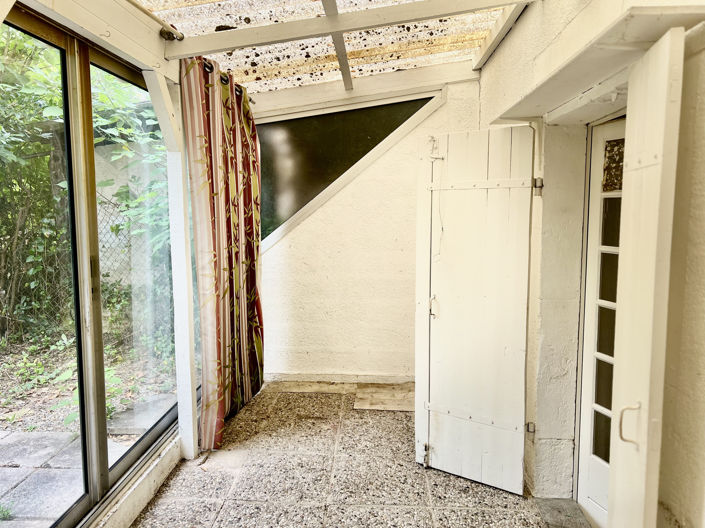 Image No.6-2 Bed House for sale