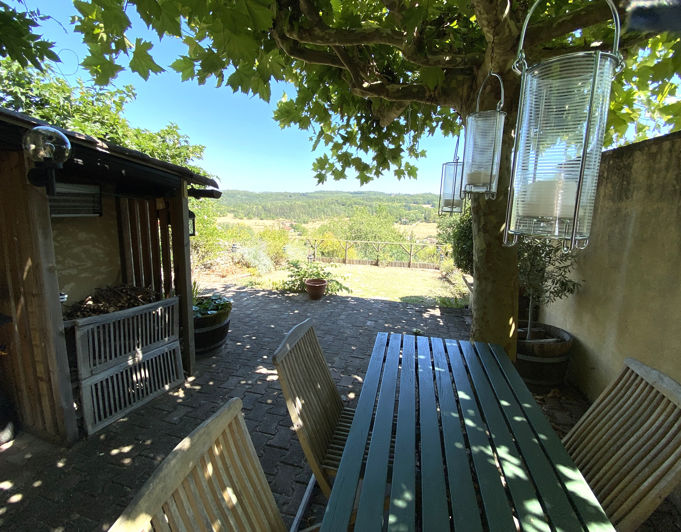 Image No.3-4 Bed House for sale