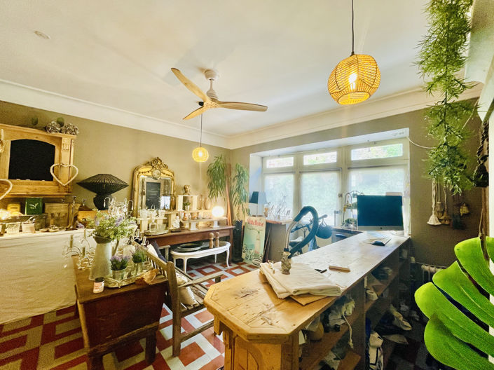 Image No.10-4 Bed House for sale