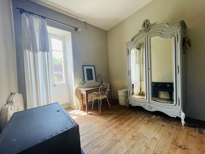 Image No.14-4 Bed House for sale