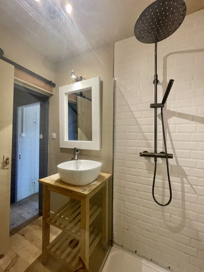 Image No.19-4 Bed House for sale