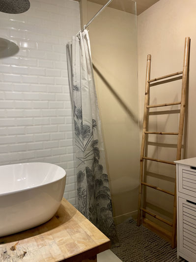 Image No.20-4 Bed House for sale