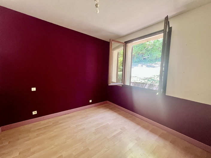 Image No.13-3 Bed House for sale