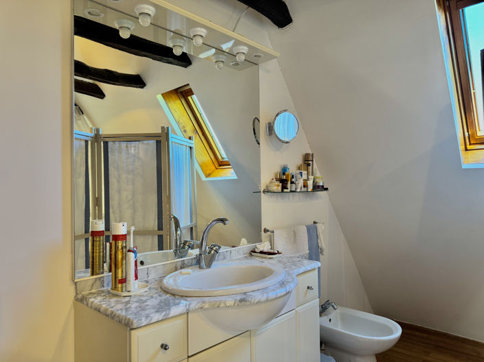 Image No.36-3 Bed House for sale