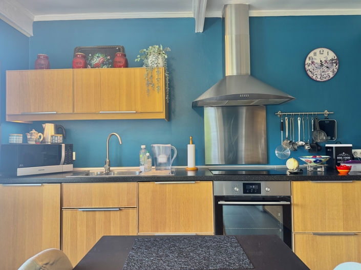 Image No.9-3 Bed House for sale