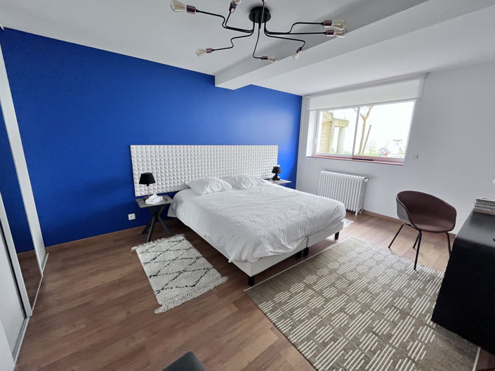 Image No.21-6 Bed House for sale