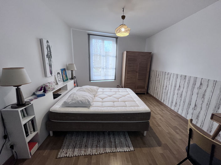 Image No.5-6 Bed House for sale