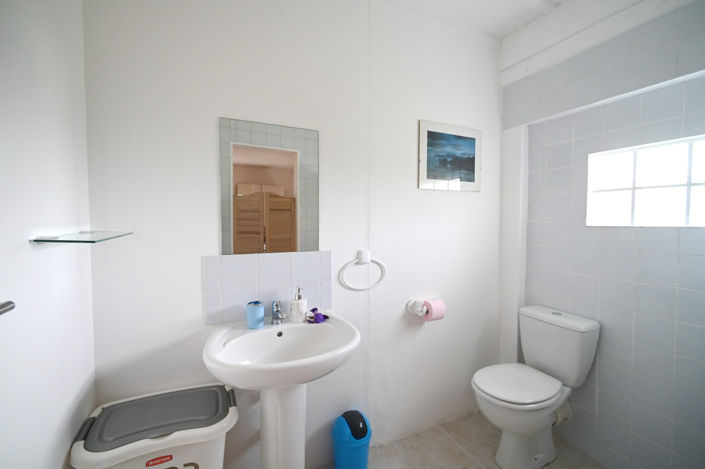 Image No.10-8 Bed House for sale