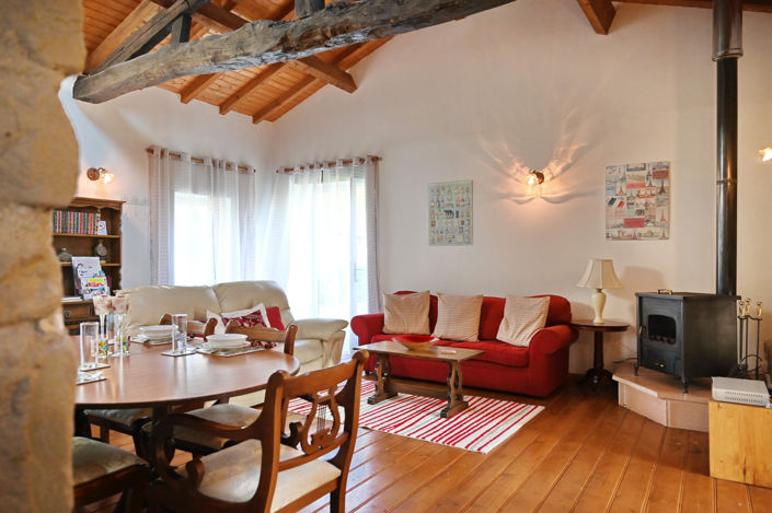 Image No.4-8 Bed House for sale