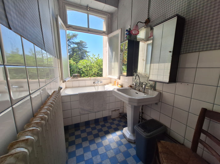 Image No.6-3 Bed House for sale