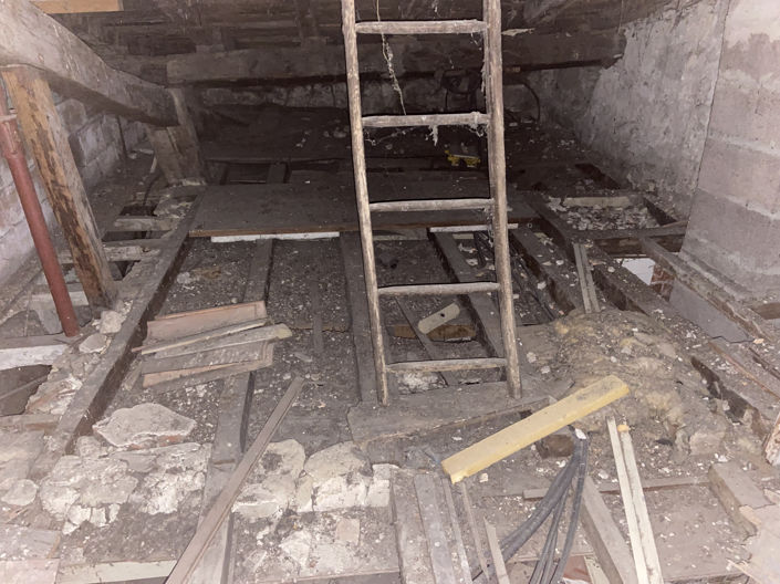 Image No.20-3 Bed Property for sale