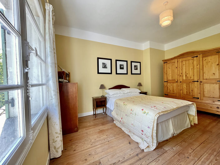 Image No.15-5 Bed House for sale