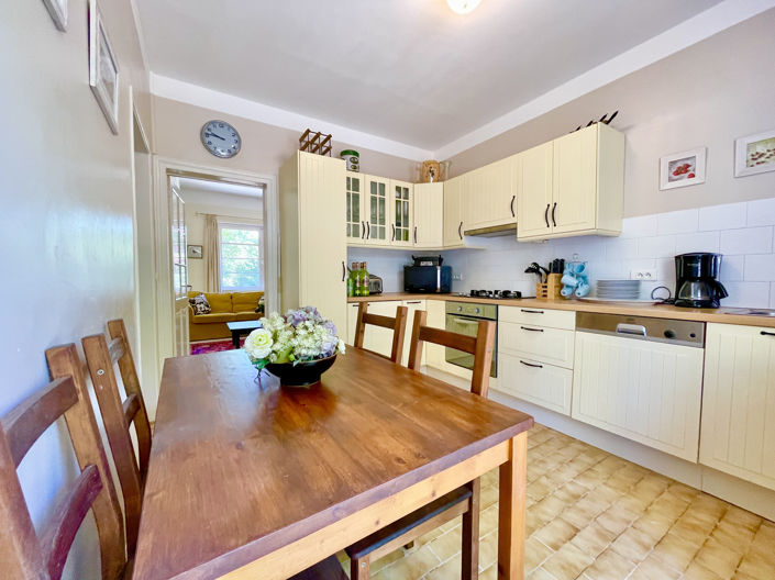 Image No.19-5 Bed House for sale