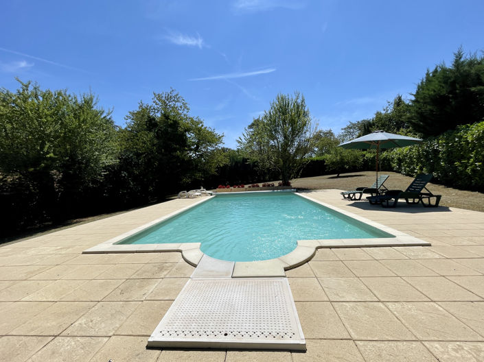 Image No.23-5 Bed House for sale