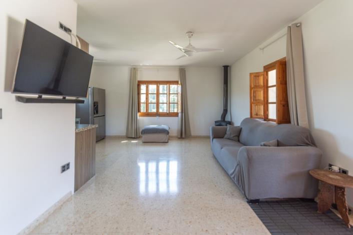 Image No.10-4 Bed Finca for sale