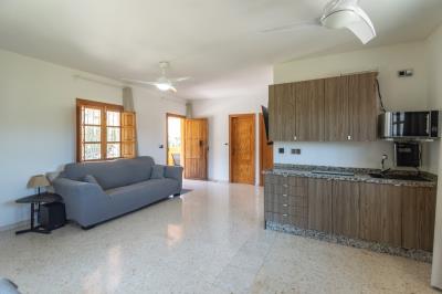 YPIS2731_14_Lving-room1