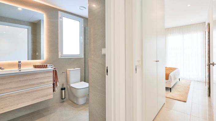 Image No.10-2 Bed Apartment for sale