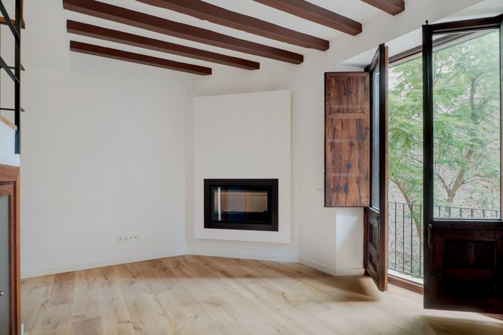 Image No.1-2 Bed Apartment for sale