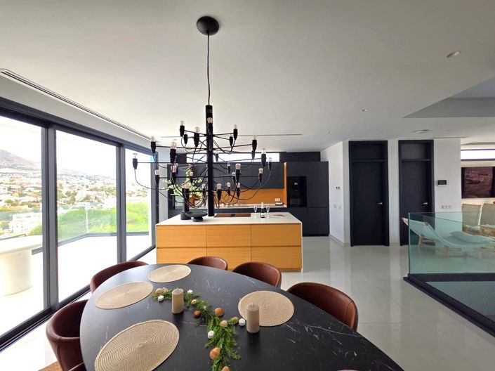 Image No.28-4 Bed Villa for sale