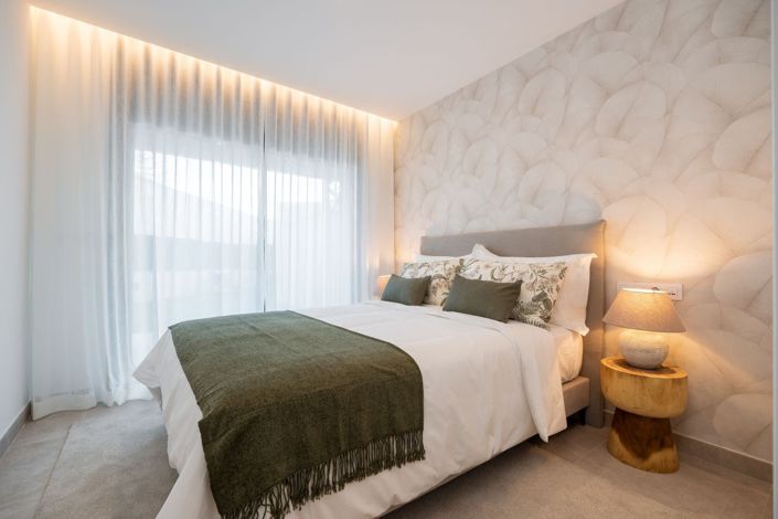 Image No.8-2 Bed Apartment for sale