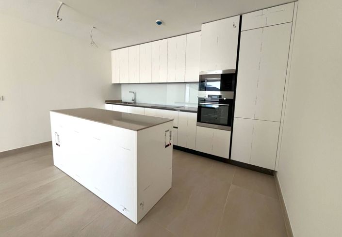 Image No.4-3 Bed Apartment for sale