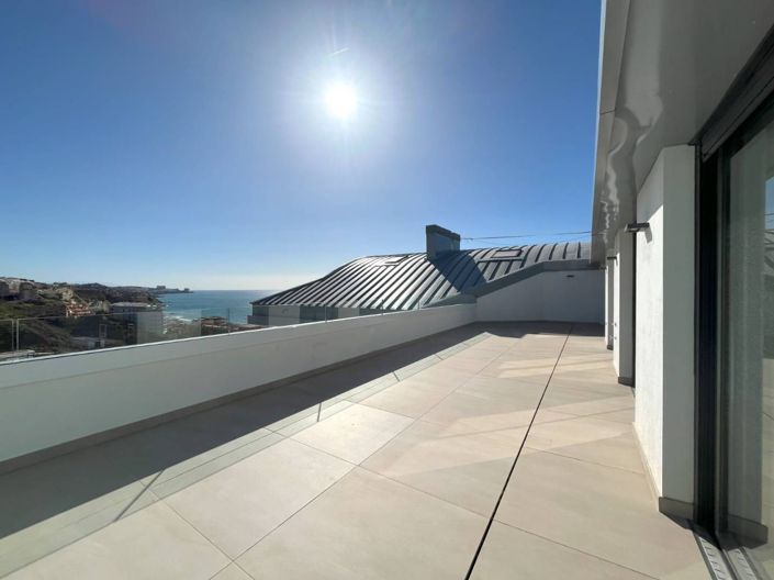 Image No.9-3 Bed Apartment for sale