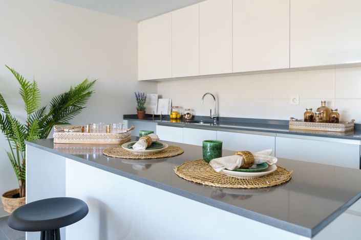 Image No.24-2 Bed Apartment for sale