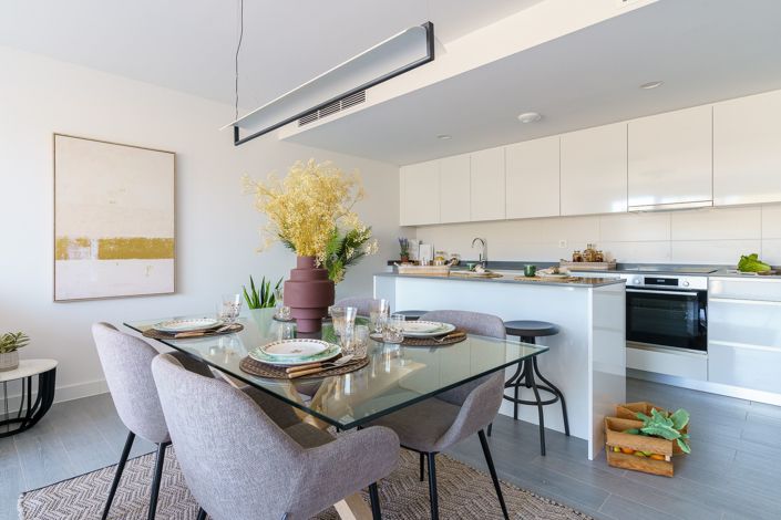 Image No.4-2 Bed Apartment for sale