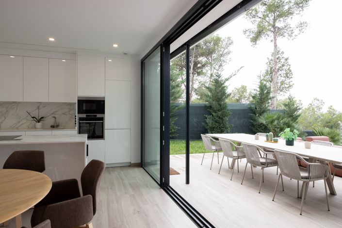 Image No.4-5 Bed Villa for sale