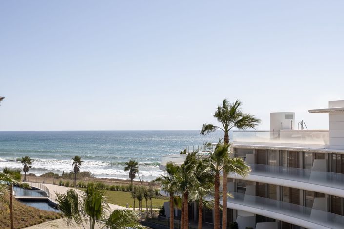 Image No.27-3 Bed Apartment for sale