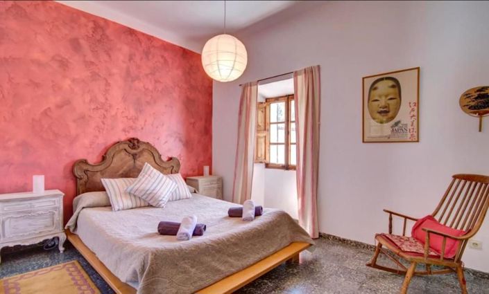 Image No.15-6 Bed Townhouse for sale