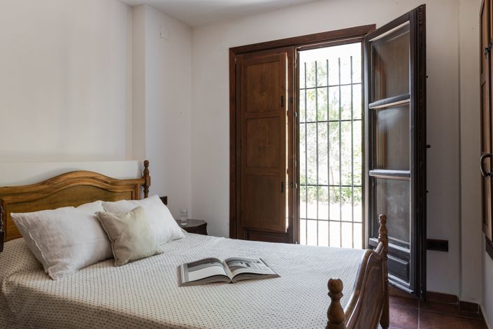 Image No.20-5 Bed Finca for sale