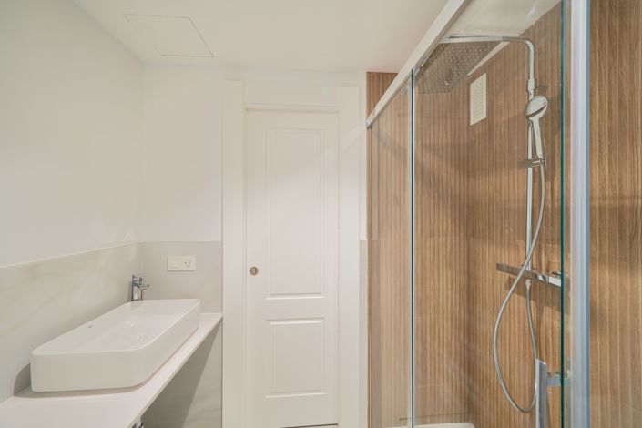 Image No.26-4 Bed Apartment for sale