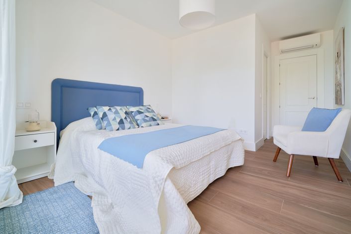 Image No.10-4 Bed Apartment for sale