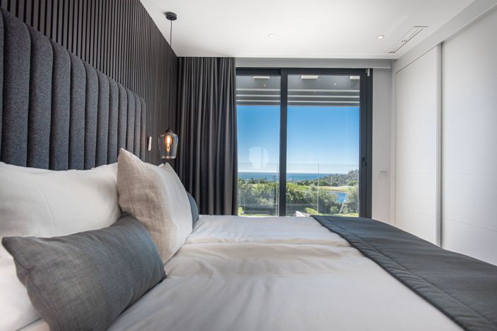 Image No.14-6 Bed Villa for sale