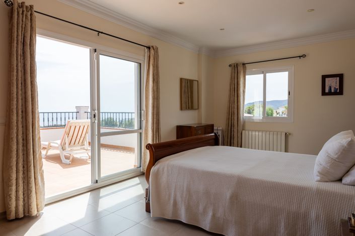 Image No.20-5 Bed Villa for sale