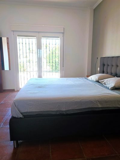 Image No.18-9 Bed House for sale