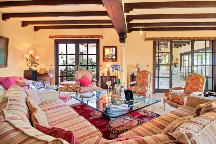 Image No.14-6 Bed Villa for sale