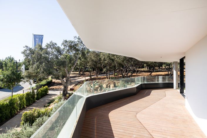 Image No.10-3 Bed Apartment for sale