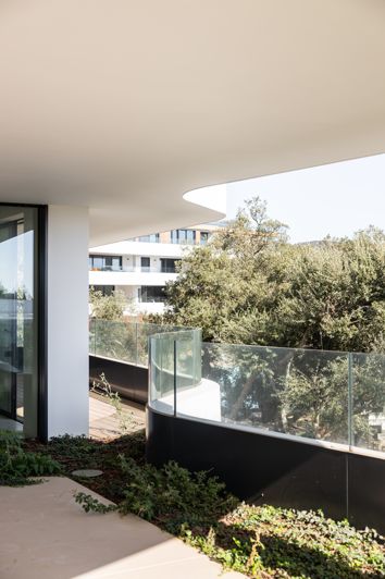 Image No.12-3 Bed Apartment for sale