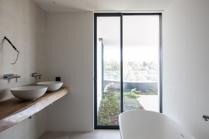 Image No.19-3 Bed Apartment for sale