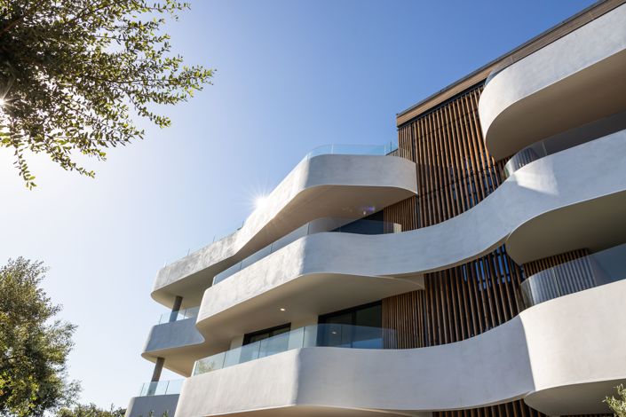 Image No.3-3 Bed Apartment for sale