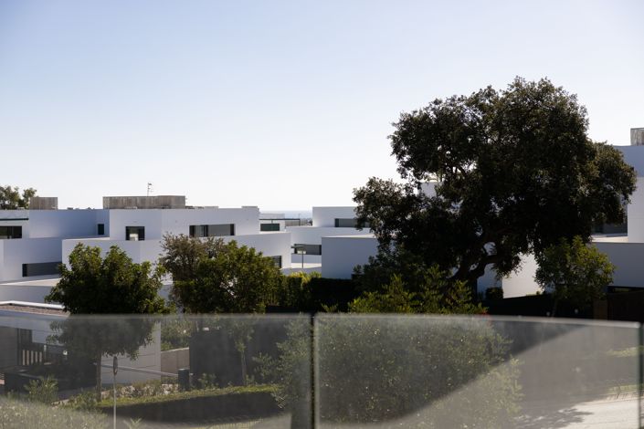 Image No.9-3 Bed Apartment for sale